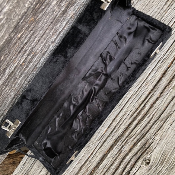 Candle Snuffer in black velvet box - Picture 9 of 13